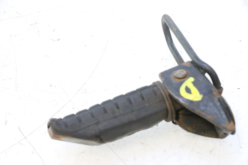 photo de PEDANA POSTERIORE DESTRA HONDA CB TWO FIFTY 250 (1991 - 2002) - Dettaglio del componente