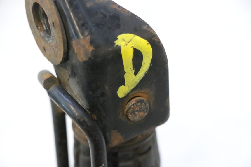 photo de PEDANA POSTERIORE DESTRA HONDA CB TWO FIFTY 250 (1991 - 2002) - Ricambio usato controllato