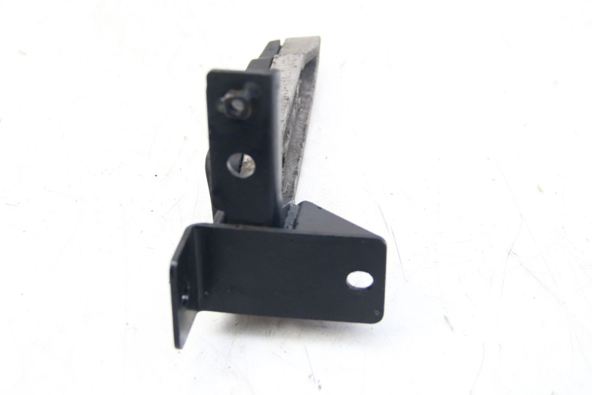 photo de PIANTAFERRO POSTERIORE DESTRO PEUGEOT CITYSTAR 125 (2011 - 2017) - Altra angolazione