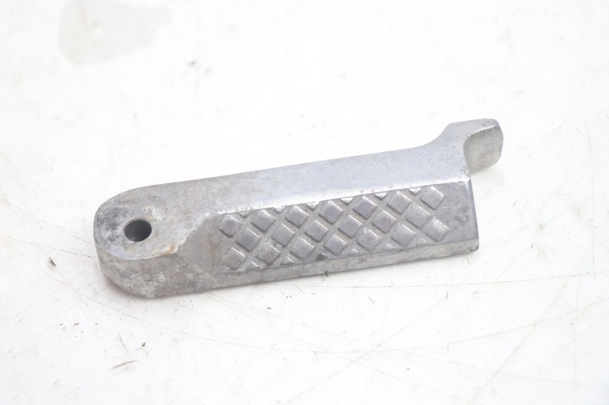 photo de PEDANA POSTERIORE DESTRA CF MOTO E-CHARM 125 (2005 - 2008) - Dettaglio del componente