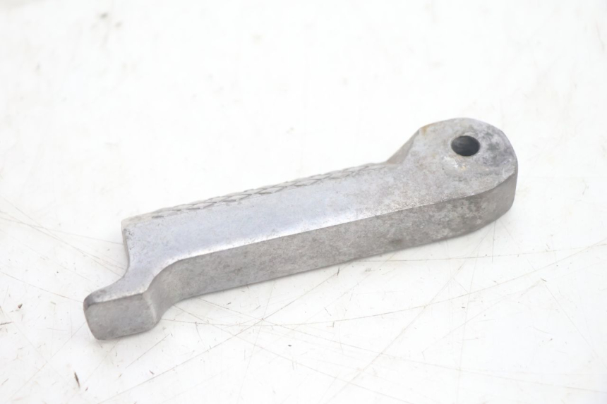 photo de PEDANA POSTERIORE DESTRA CF MOTO E-CHARM 125 (2005 - 2008) - Zoom sullo stato d'uso