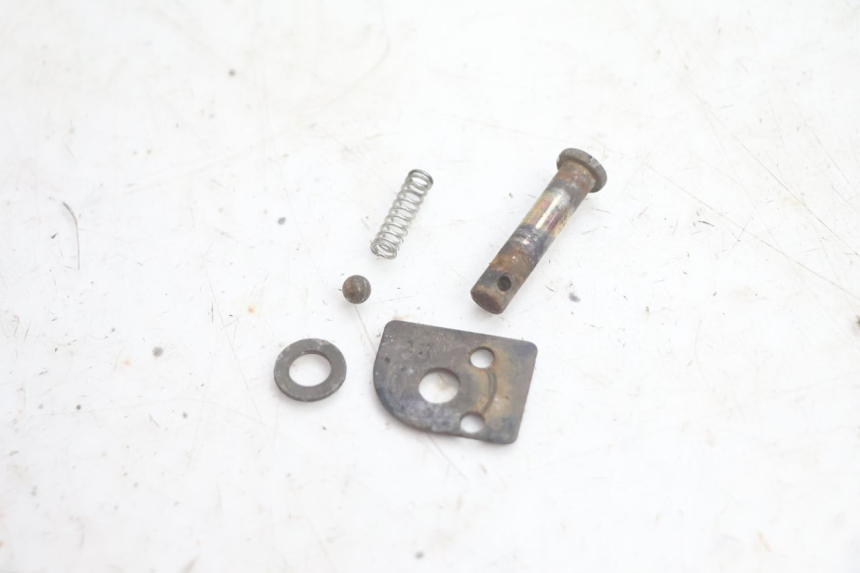 photo de PEDANA POSTERIORE DESTRA CF MOTO E-CHARM 125 (2005 - 2008) - Primo piano tecnico