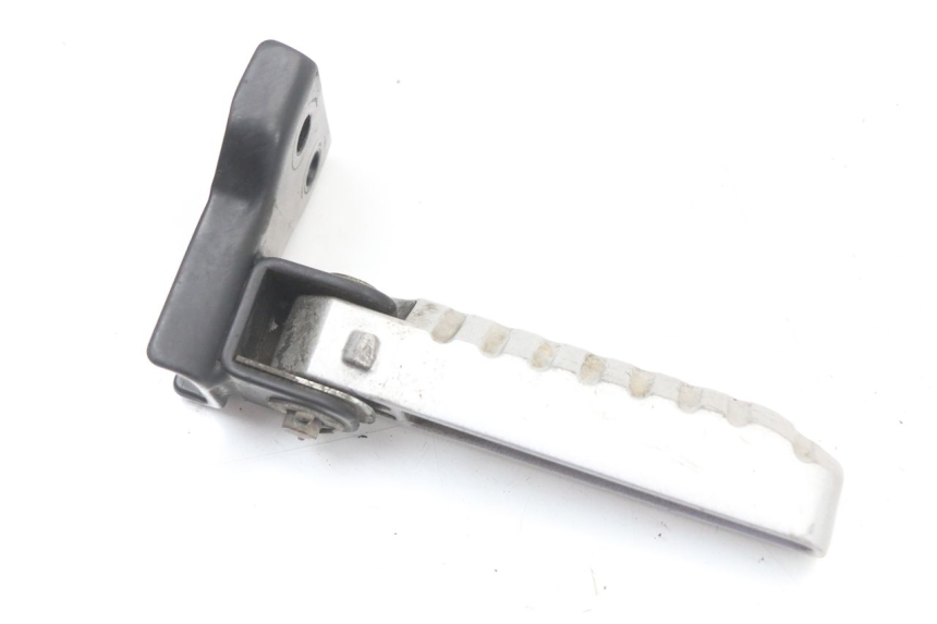 photo de PEDANA POSTERIORE DESTRA LONGJIA EASY MAX 125 (2020 - 2024) - Altra angolazione