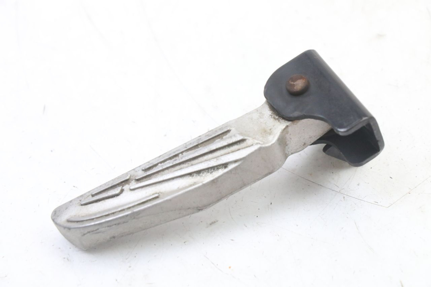 photo de PEDANA POSTERIORE DESTRA SYM FIDDLE 3 III 125 (2014 - 2020) - Dettaglio del componente