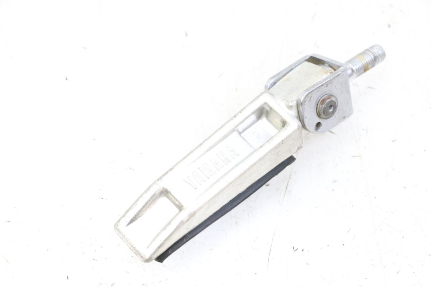 photo de PEDANA POSTERIORE DESTRA YAMAHA FJ 36Y 1100 (1984 - 1985) - Zoom sullo stato d'uso