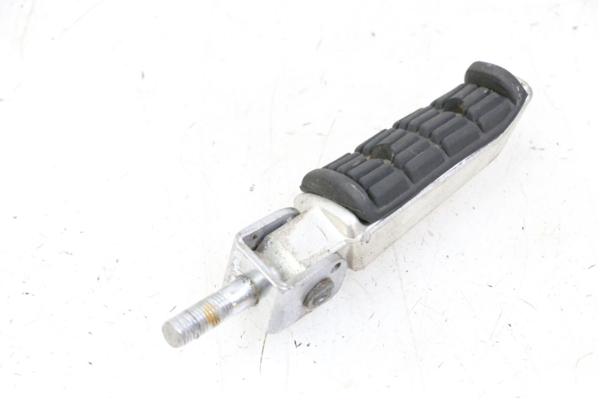 photo de PEDANA POSTERIORE DESTRA YAMAHA FJ 36Y 1100 (1984 - 1985) - Altra angolazione