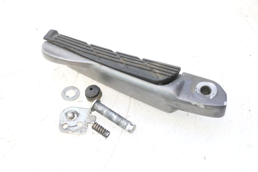 photo de PEDANA POSTERIORE DESTRA HONDA FJS SILVER WING SILVERWING 400 (2005 - 2008) - Ricambio usato controllato