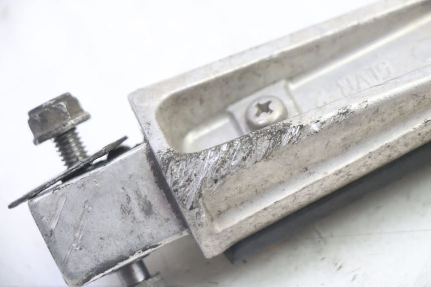 photo de PEDANA POSTERIORE DESTRA YAMAHA FZ6 FAZER S2 600 (2007 - 2011) - Altra angolazione