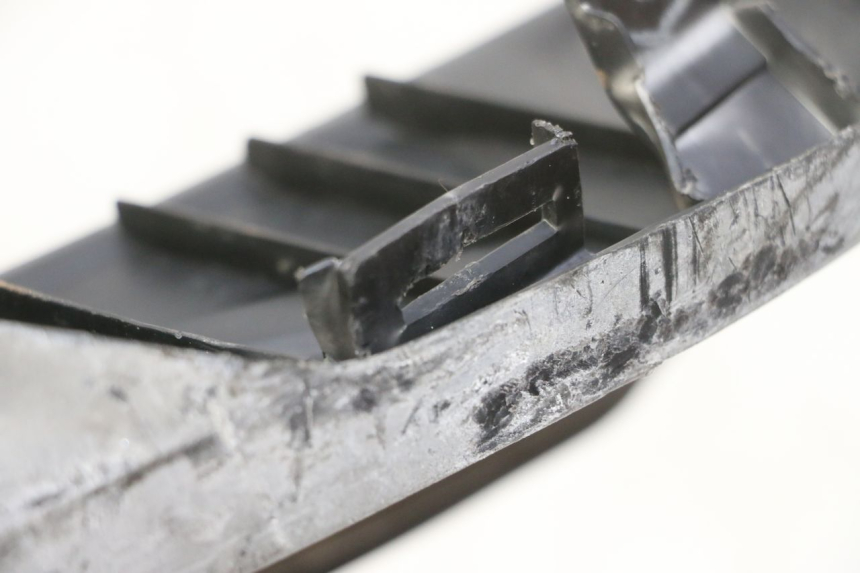 photo de PEDANA POSTERIORE DESTRA KYMCO GRAND DINK 125 (2008 - 2014) - Zoom sullo stato d'uso