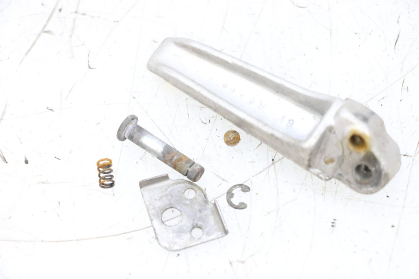 photo de PEDANA POSTERIORE DESTRA SUZUKI GSXR GSX-R 1000 (2003 - 2004) - Altra angolazione