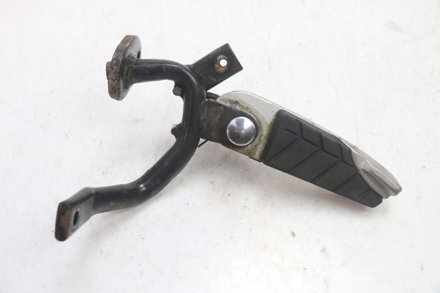 photo de PEDANA POSTERIORE DESTRA SYM GTS EVO 125 (2009 - 2013) - Vista principale