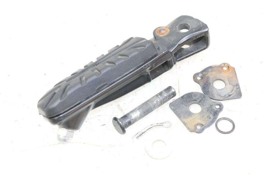 photo de PEDANA POSTERIORE DESTRA HUSQVARNA SVARTPILEN 401 (2018 - 2023) - Dettaglio del componente