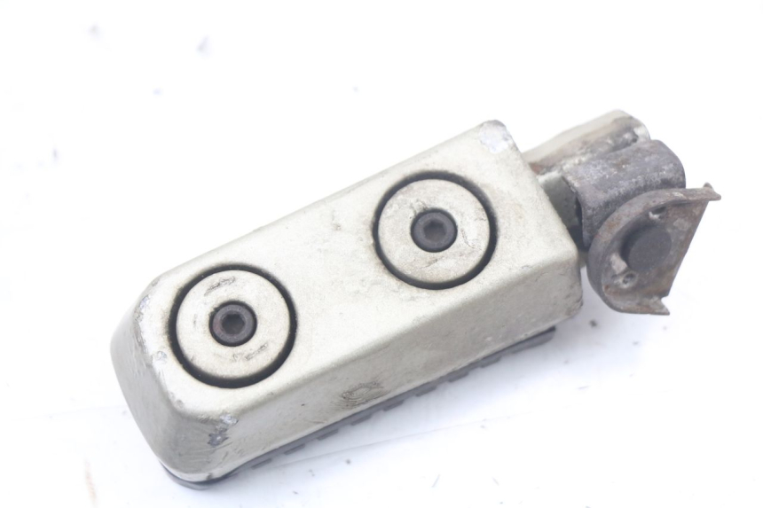 photo de PEDANA POSTERIORE DESTRA KAWASAKI GTR 1000 (1994 - 2004) - Primo piano tecnico