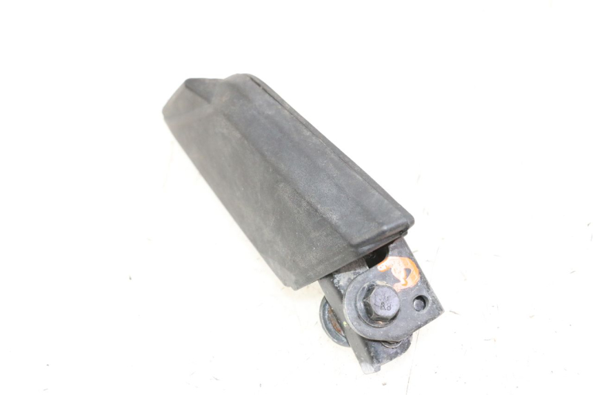 photo de Poggiapiedi posteriore destro PEUGEOT KISBEE 4T 50 (2018 - 2022) - Primo piano tecnico