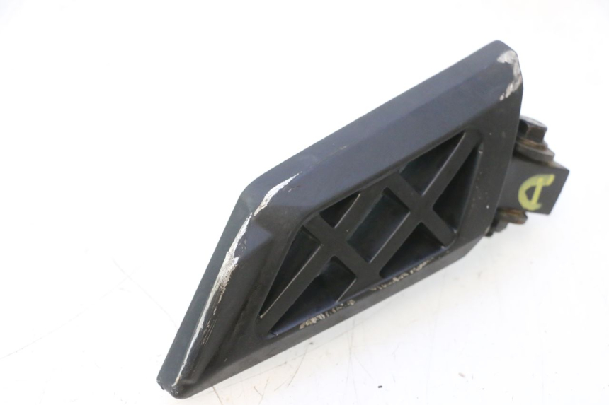 photo de PEDANA POSTERIORE DESTRA PEUGEOT KISBEE 4T 50 (2023 - 2026) - Zoom sullo stato d'uso