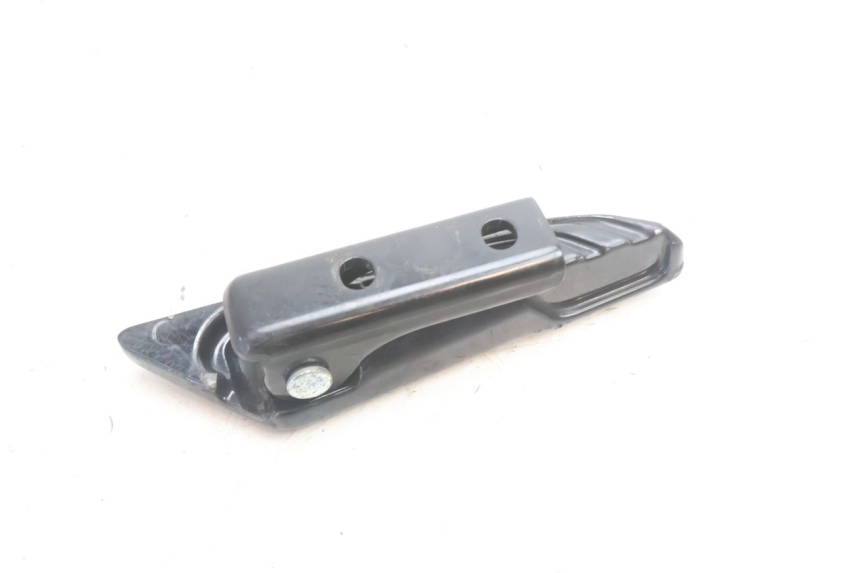 photo de PEDANA POSTERIORE DESTRA PIAGGIO LIBERTY IGET 4T 50 (2021 - 2025) - Primo piano tecnico