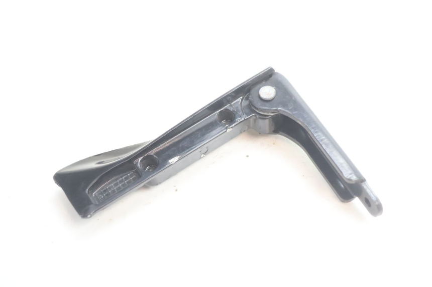 photo de PEDANA POSTERIORE DESTRA PIAGGIO MP3 HPE 530 (2022 - 2026) - Altra angolazione