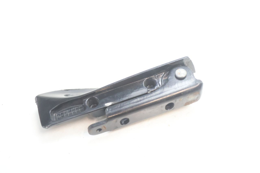 photo de PEDANA POSTERIORE DESTRA PIAGGIO MP3 HPE 530 (2022 - 2026) - Vista d'insieme del prodotto