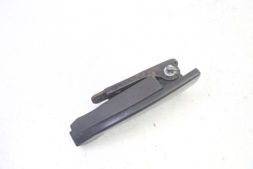 photo de PEDANA POSTERIORE DESTRA PIAGGIO MP3 500 (2016 - 2018) - Zoom sullo stato d'uso