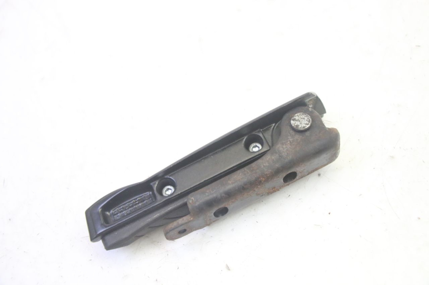 photo de PEDANA POSTERIORE DESTRA PIAGGIO MP3 500 (2016 - 2018) - Dettagli dei punti di fissaggio