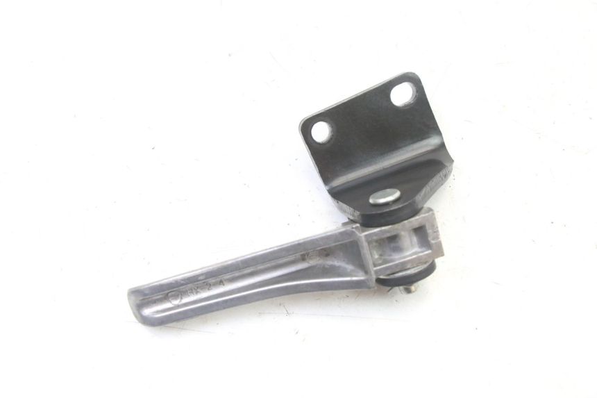 photo de PEDANA POSTERIORE DESTRA PIAGGIO NRG POWER PUREJET 50 (2018 - 2021) - Primo piano tecnico