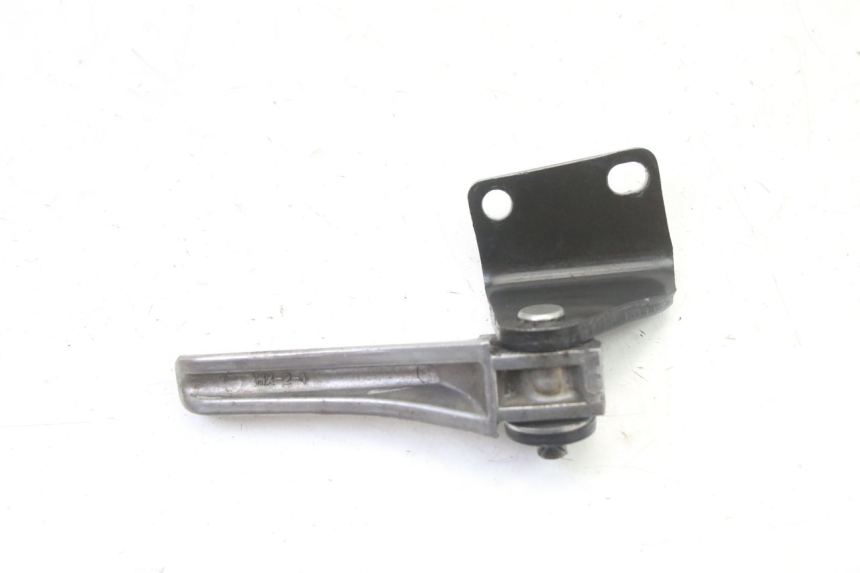 photo de PEDANA POSTERIORE DESTRA PIAGGIO NRG POWER PUREJET 50 (2018 - 2021) - Primo piano tecnico