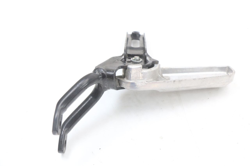 photo de PEDANA POSTERIORE DESTRA HONDA PCX (JF47) 125 (2012 - 2013) - Altra angolazione