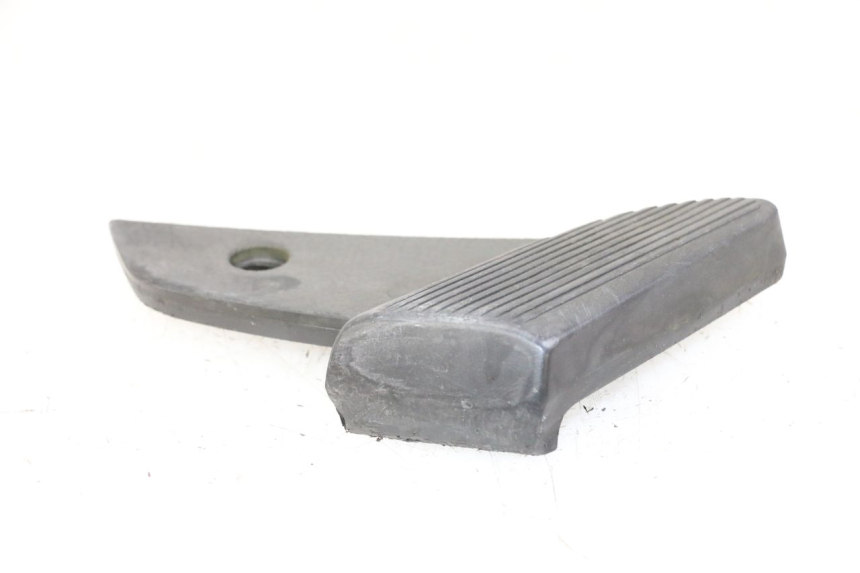 photo de PEDANA POSTERIORE DESTRA PIAGGIO VESPA LX 150 (2005 - 2013) - Dettaglio del componente
