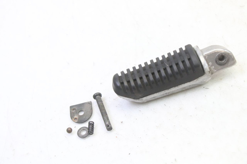 photo de PEDANA POSTERIORE DESTRA MAG POWER R-STREET 50 (2016 - 2025) - Zoom sullo stato d'uso