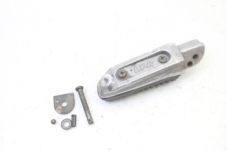 photo de PEDANA POSTERIORE DESTRA MAG POWER R-STREET 50 (2016 - 2025) - Primo piano tecnico