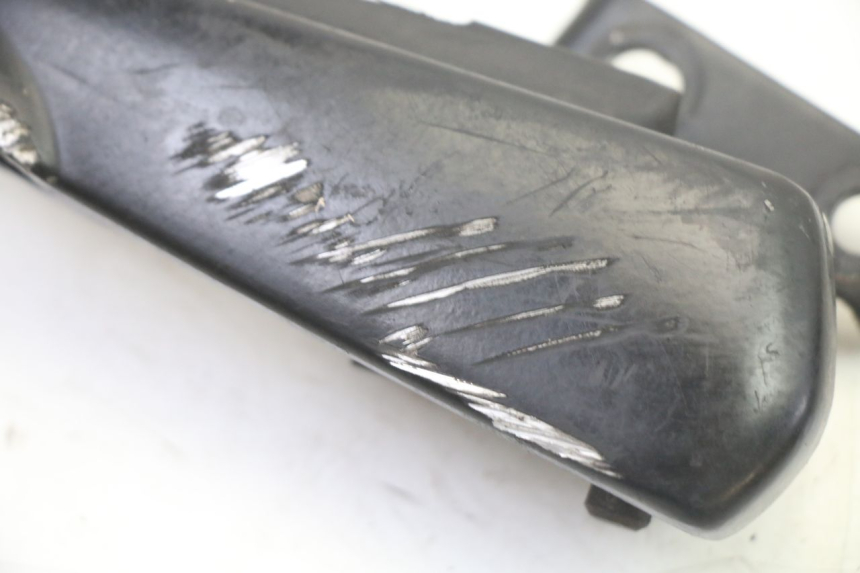 photo de PEDANA POSTERIORE DESTRA GILERA RUNNER SP 50 (2006 - 2008) - Zoom sullo stato d'uso