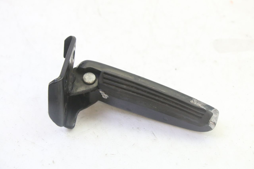 photo de Poggiapiedi posteriore destro GILERA RUNNER SP 50 (2009 - 2017) - Altra angolazione