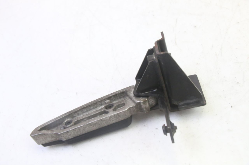 photo de PEDANA POSTERIORE DESTRA PEUGEOT SATELIS 125 (2010 - 2012) - Vista d'insieme del prodotto