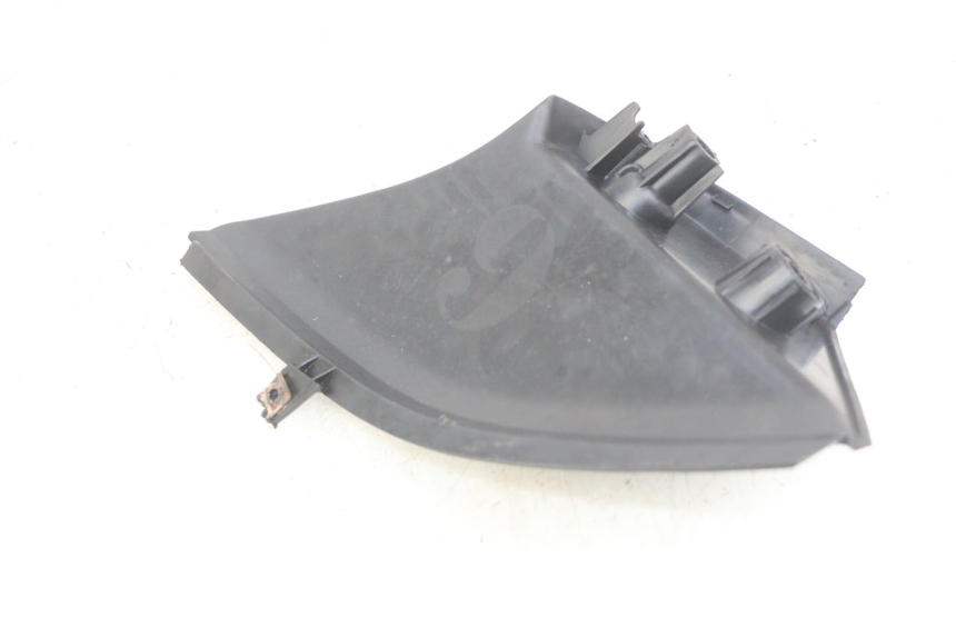 photo de PIANTAFERRO POSTERIORE DESTRO YAMAHA SLIDER NAKED 50 (2004 - 2018) - Zoom sullo stato d'uso