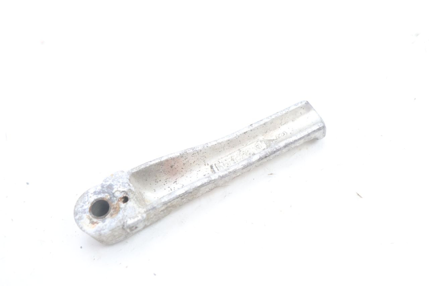 photo de PEDANA POSTERIORE DESTRA PEUGEOT SPEEDFIGHT LC 50 (1996 - 2002) - Primo piano tecnico