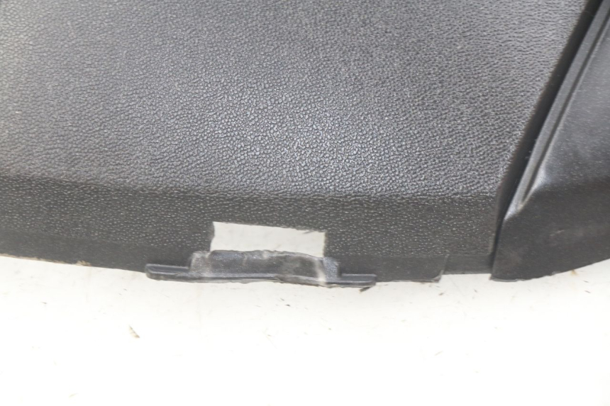 photo de PIANTAFERRO POSTERIORE DESTRO APRILIA SR 2T 50 (2012 - 2017) - Dettagli dei punti di fissaggio