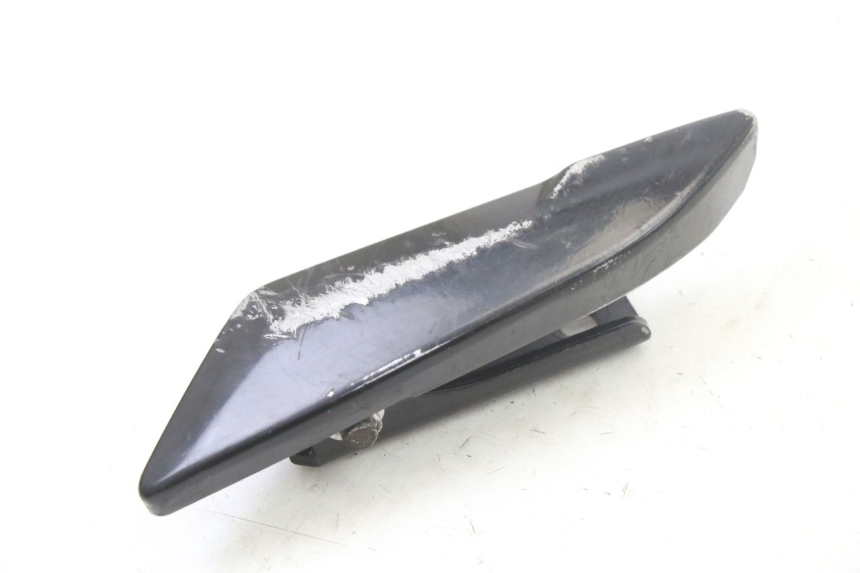 photo de PEDANA POSTERIORE DESTRA APRILIA SR 2T 50 (2018 - 2022) - Dettagli dei punti di fissaggio