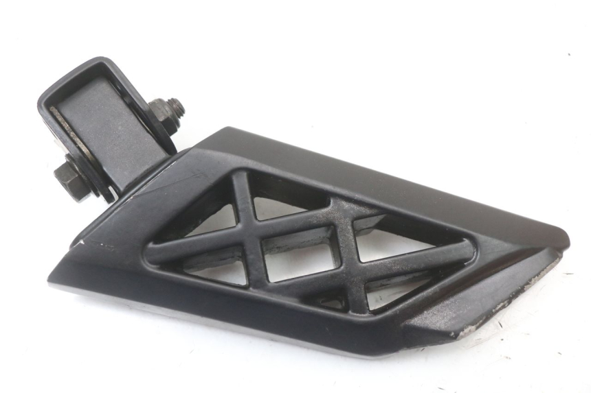 photo de PEDANA POSTERIORE DESTRA PEUGEOT STREETZONE I 2T 50 (2018 - 2020) - Altra angolazione