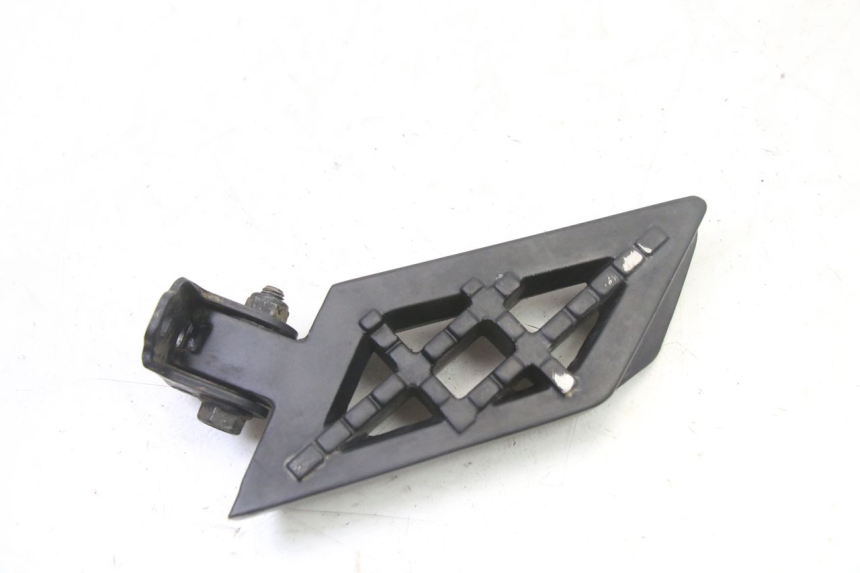 photo de PEDANA POSTERIORE DESTRA PEUGEOT STREETZONE I NAKED 2T 50 (2018 - 2020) - Dettaglio del componente