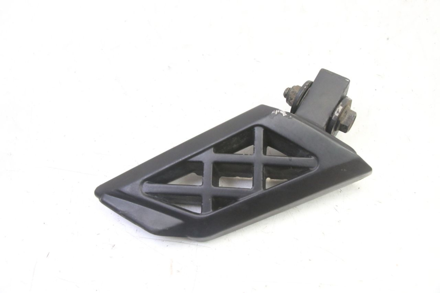 photo de PEDANA POSTERIORE DESTRA PEUGEOT STREETZONE I NAKED 2T 50 (2018 - 2020) - Primo piano tecnico