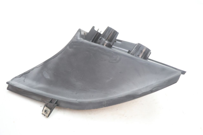 photo de PEDANA POSTERIORE DESTRA MBK STUNT NAKED 50 (2004 - 2018) - Primo piano tecnico
