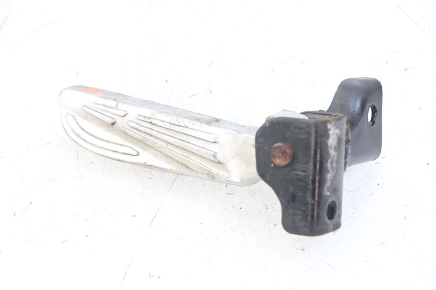 photo de PEDANA POSTERIORE DESTRA PEUGEOT TWEET PRO CARGO 50 (2018 - 2022) - Stato della superficie e materiale