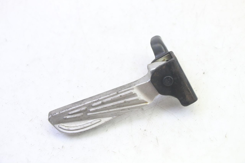 photo de PEDANA POSTERIORE DESTRA PEUGEOT TWEET PRO EFI 4T 50 (2021 - 2022) - Zoom sullo stato d'uso