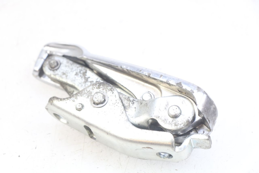 photo de PIANTAFERRO POSTERIORE DESTRO PIAGGIO VESPA GRANTURISMO 125 (2003 - 2007) - Dettaglio del componente