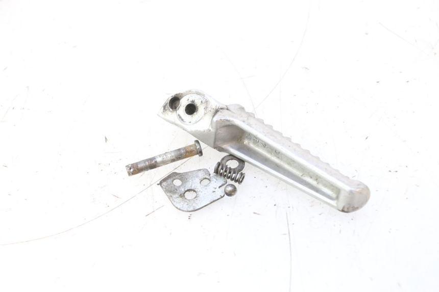 photo de PEDANA POSTERIORE DESTRA HONDA VFR FI RC46 800 (1998 - 2001) - Zoom sullo stato d'uso