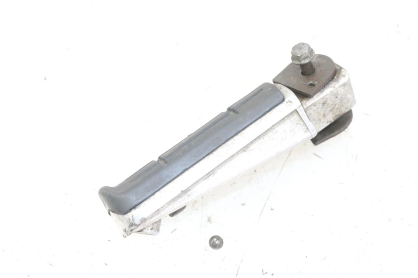 photo de PEDANA POSTERIORE DESTRA YAMAHA FZS FAZER 600 (2001 - 2003) - Altra angolazione