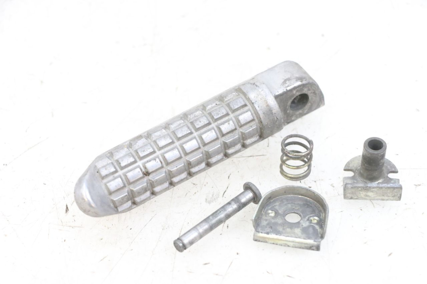 photo de PEDANA POSTERIORE DESTRA KAWASAKI ZR 7 750 (1999 - 2004) - Vista principale