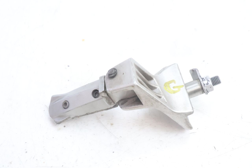 photo de PEDANA POSTERIORE SINISTRA BMW C1 125 (2000 - 2003) - Ricambio usato controllato