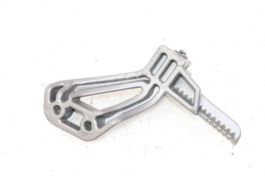 photo de PEDANA POSTERIORE SINISTRA ORCAL CAVARO 4T 50 (2019 - 2023) - Altra angolazione