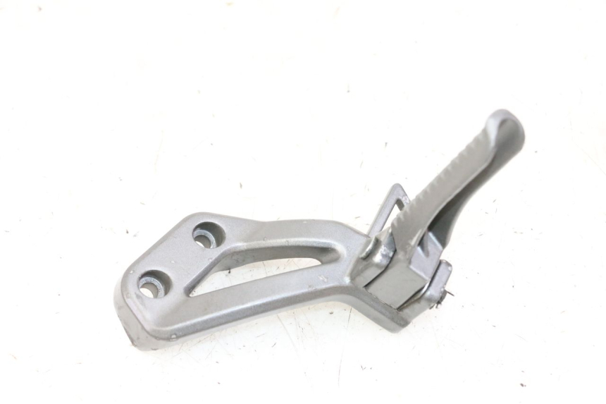 photo de PEDANA POSTERIORE SINISTRA ORCAL CAVARO 4T 50 (2019 - 2023) - Dettagli dei punti di fissaggio